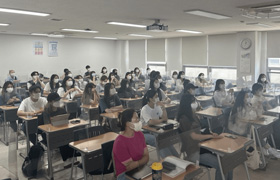 프로그램 학습성과 설명회 사진